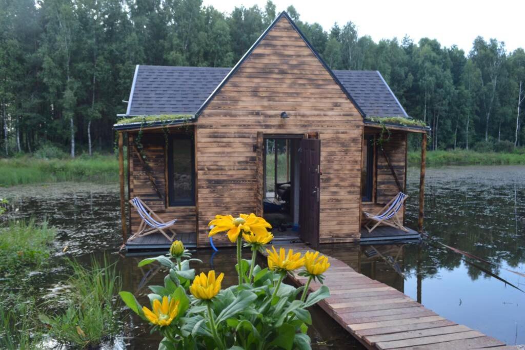Heather Hut, Off-Grid Cottage On A Pond+2 Ha Darzkowo Eksteriør billede
